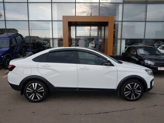 2023 Lada (ВАЗ) Vesta Cross I Рестайлинг (NG), белый, 1299000 рублей, вид 4