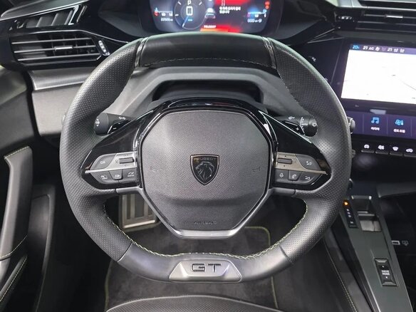 2022 Peugeot 308 III, белый - вид 12