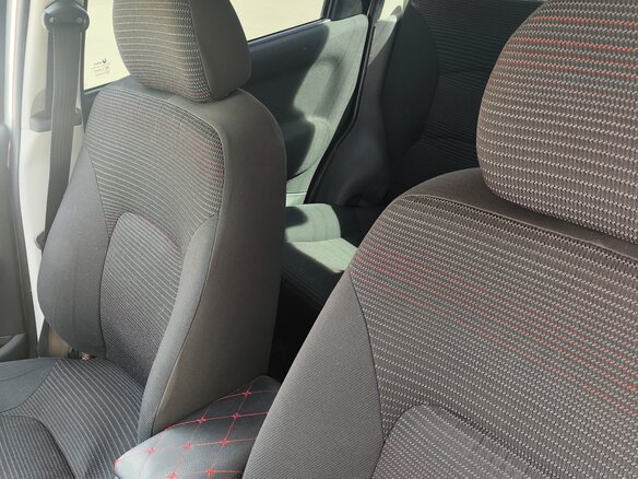2011 Fiat Albea I Рестайлинг, серебристый, 380000 рублей - вид 5
