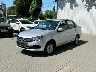 2026 Lada (ВАЗ) Granta I Рестайлинг, серебристый, 1083000 рублей, вид 3