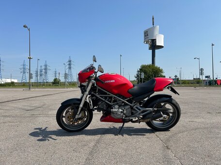 2001 Ducati Monster S4, красный, 350000 рублей, вид 2