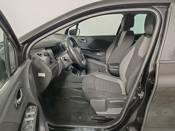 2017 Renault Kaptur I, чёрный, 999000 рублей - вид 15