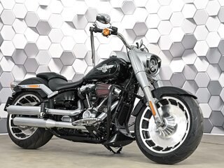 2017 Harley-Davidson Fat Boy, чёрный, 1699000 рублей, вид 1