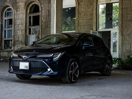 2018 Toyota Corolla Sport XII (E210), синий, 1950000 рублей, вид 2