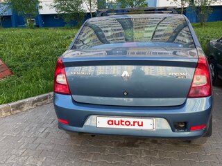 2011 Renault Logan I Рестайлинг, серебристый, 340000 рублей, вид 3