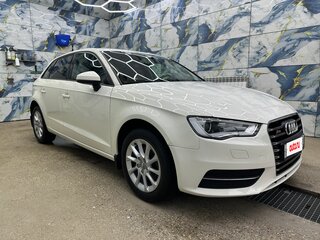 2014 Audi A3 III (8V), белый, 1400000 рублей, вид 1