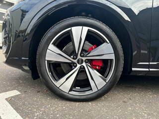 2026 Audi Q5 40 TDI III (GU), чёрный, 9500000 рублей, вид 5