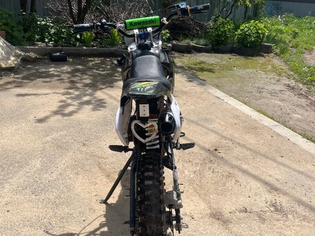 2025 Kawasaki 100, чёрный, 55000 рублей, вид 2
