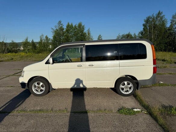 2002 Honda Stepwgn II, белый, 980000 рублей - вид 8