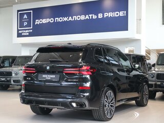 2025 BMW X5 40d IV (G05/G18) Рестайлинг, чёрный, 15300000 рублей, вид 4