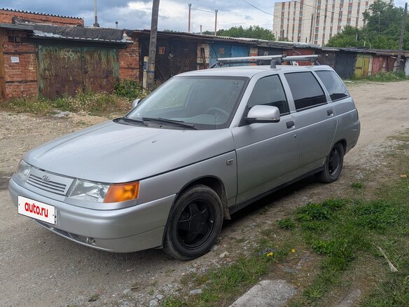 2008 Lada (ВАЗ) 2111 21112, серебристый, 175000 рублей