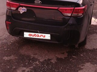 2018 Kia Rio IV, чёрный, 490000 рублей, вид 2