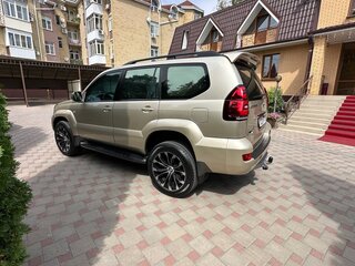 2006 Toyota Land Cruiser Prado 5-speed 120 Series, бежевый, 2650000 рублей, вид 4