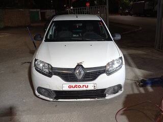 2017 Renault Logan II, белый, 320000 рублей, вид 1