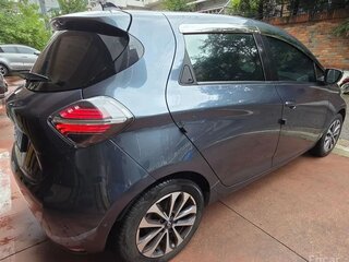 2021 Renault ZOE I Рестайлинг, серый, 1417000 рублей, вид 4