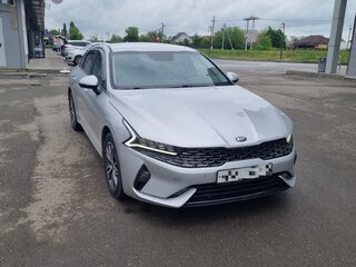 2021 Kia K5 III, серебристый, 2800000 рублей, вид 2