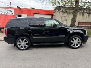 2010 Cadillac Escalade III, чёрный, 1700000 рублей, вид 2
