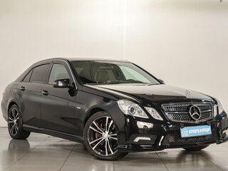 2010 Mercedes-Benz E-Класс 200 5G-Tronic IV (W212, S212, C207), чёрный, 1549000 рублей, вид 1