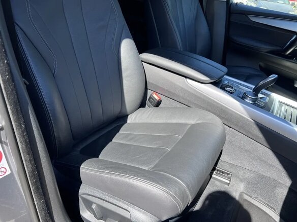 2017 BMW X5 25d III (F15), серый, 5300000 рублей - вид 32