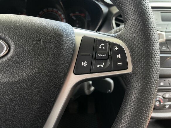 2018 Lada (ВАЗ) Vesta SW I, красный, 792000 рублей - вид 18