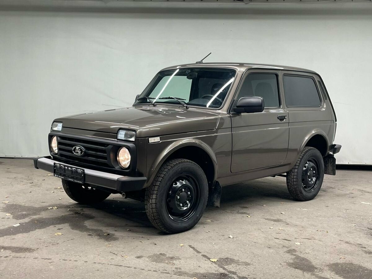 Открыть фотографии: Lada (ВАЗ) Niva Legend I