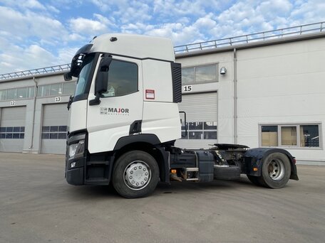 2019 Renault T-Series, белый, 6250000 рублей, вид 3