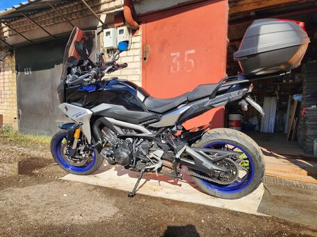 2019 Yamaha MT-09 Tracer (FJ-09), синий, 1000000 рублей, вид 2