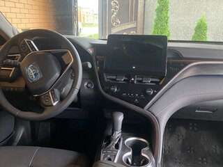 2023 Toyota Camry VIII (XV70) Рестайлинг, чёрный, 4100000 рублей, вид 5