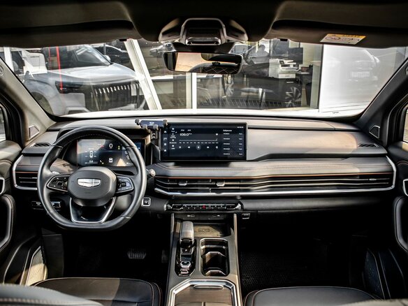 2024 Geely Okavango I Рестайлинг, белый, 2460000 рублей - вид 13