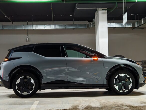 2023 Zeekr X I, серый, 3750000 рублей - вид 3
