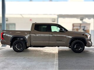 2026 Toyota Tundra CrewMax III, бежевый, 12990000 рублей, вид 5