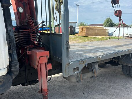 1991 Isuzu Forward (F-Series), белый, 2300000 рублей, вид 3