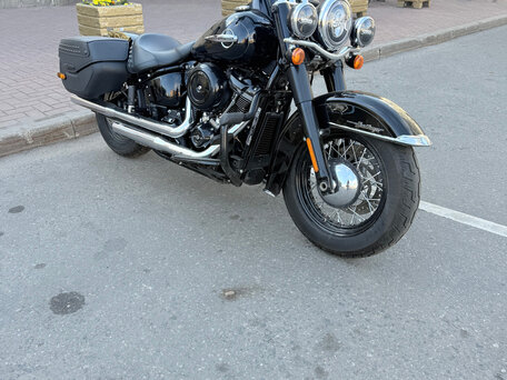 2018 Harley-Davidson Heritage, чёрный, 2100000 рублей, вид 2