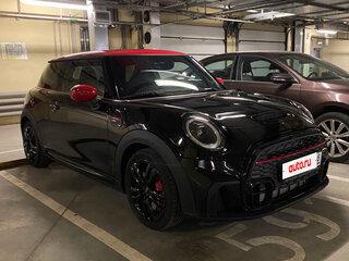 2021 Mini Hatch JCW III (F55/F56) Рестайлинг 2, чёрный, 3899000 рублей, вид 2