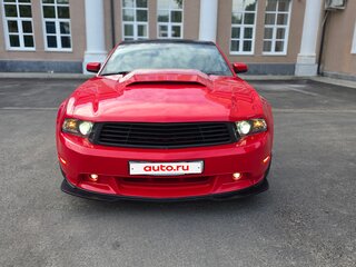 2010 Ford Mustang V Рестайлинг, красный, 2570000 рублей, вид 1