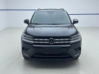 2022 Volkswagen Tharu I, серебристый, 1800000 рублей, вид 1