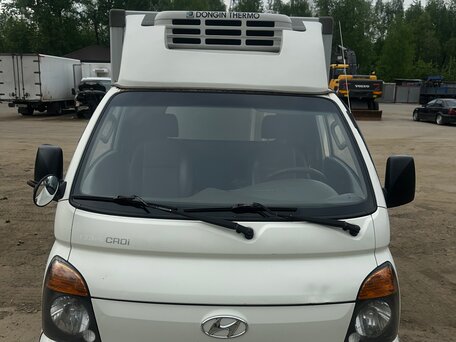 2013 Hyundai Porter II, белый, 1100000 рублей, вид 2