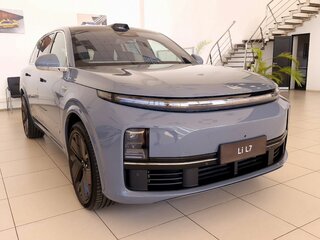 2026 Li Auto (Lixiang) L7 52.3 kWh I Рестайлинг, серый, 10690000 рублей, вид 1