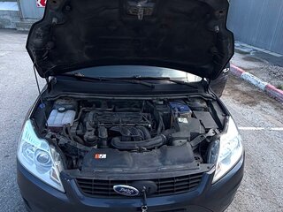 2010 Ford Focus II Рестайлинг, серый, 458000 рублей, вид 4