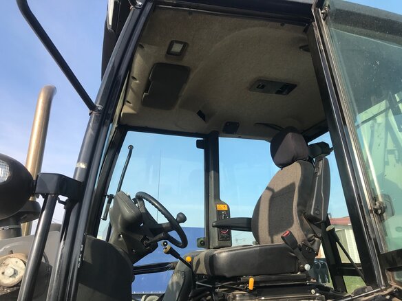 2017 Terex TLB 825, белый - вид 7
