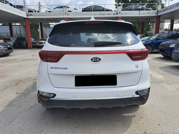 2019 Kia Sportage IV Рестайлинг, белый, 1420000 рублей - вид 5