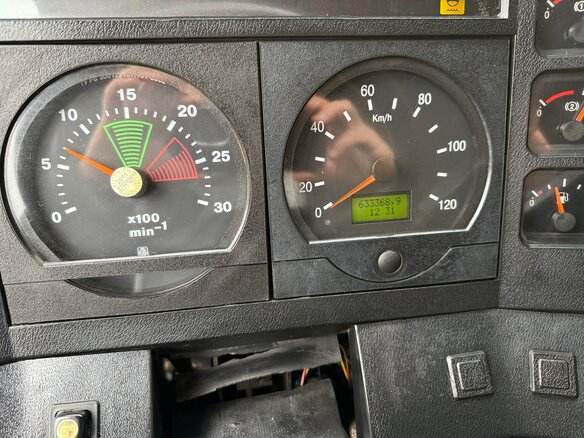 2011 МАЗ 6430, синий, 1200000 рублей - вид 11