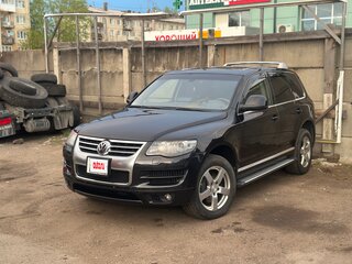 2007 Volkswagen Touareg I Рестайлинг, чёрный, 1097000 рублей, вид 1