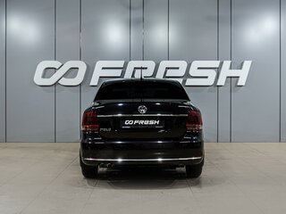 2016 Volkswagen Polo V Рестайлинг, чёрный, 1359000 рублей, вид 4