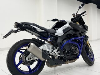 2017 Yamaha MT-10, чёрный, 1390000 рублей, вид 4