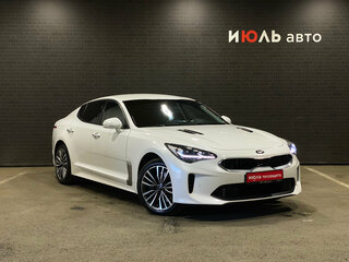 2019 Kia Stinger I, белый, 2550000 рублей, вид 3