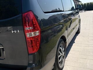 2021 Hyundai H-1 II Рестайлинг 2, серый, 3800000 рублей, вид 4