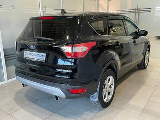 2018 Ford Kuga II Рестайлинг, чёрный, 1494000 рублей, вид 4