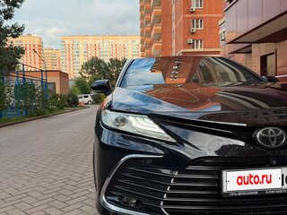 2019 Toyota Camry VIII (XV70), чёрный, 2300000 рублей, вид 2