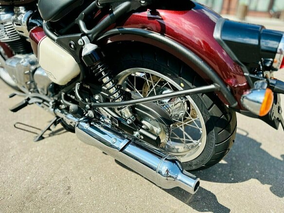 2026 Royal Enfield Classic 650, красный, 703000 рублей - вид 16